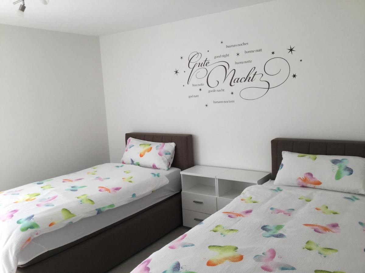 באלינגן Apartment Am Etzelbach מראה חיצוני תמונה