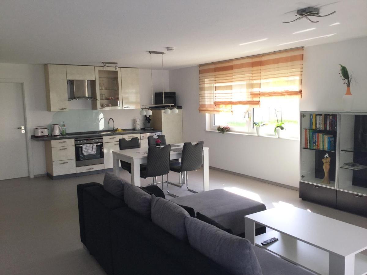 באלינגן Apartment Am Etzelbach מראה חיצוני תמונה